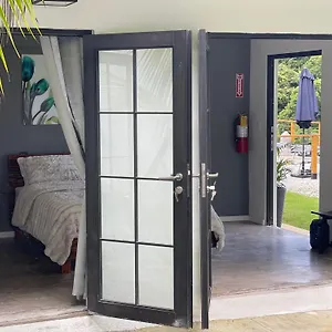  Couette-café The Serene House Porto Rico