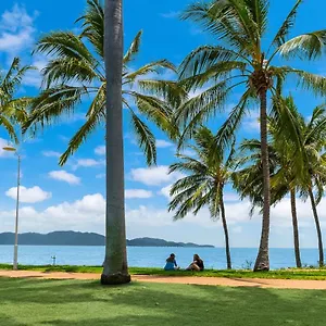 Waters Edge The Hotel Townsville