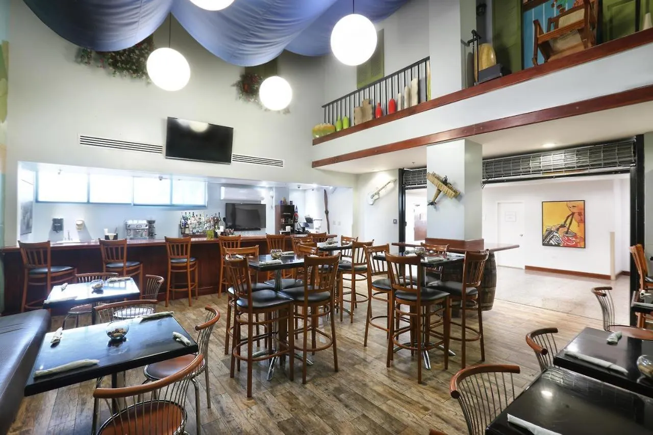 San Juan Airport Hotel 3*, Сан-Хуан